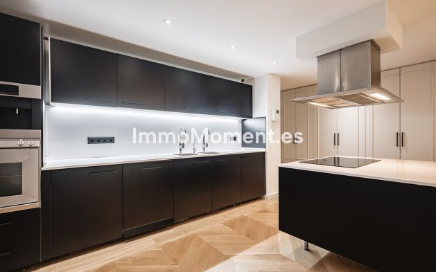 Bestaande woning - Appartement - Benahavís - Benahavís Centro