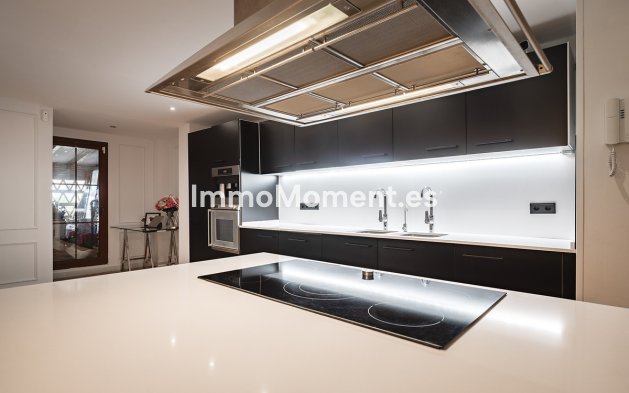 Bestaande woning - Appartement - Benahavís - Benahavís Centro