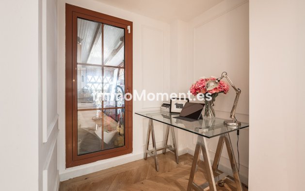 Bestaande woning - Appartement - Benahavís - Benahavís Centro