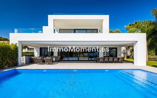 Revente - Villa - Marbella - Nueva Andalucía