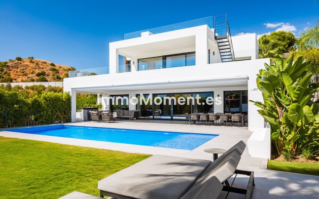 Revente - Villa - Marbella - Nueva Andalucía