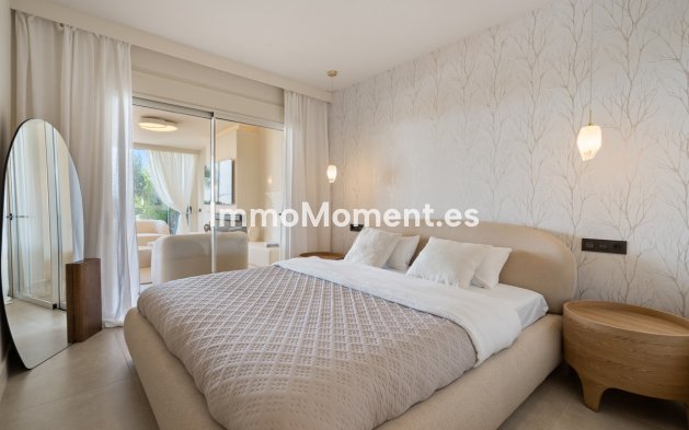 Wiederverkauf - Wohnung - Marbella - Nueva Andalucía
