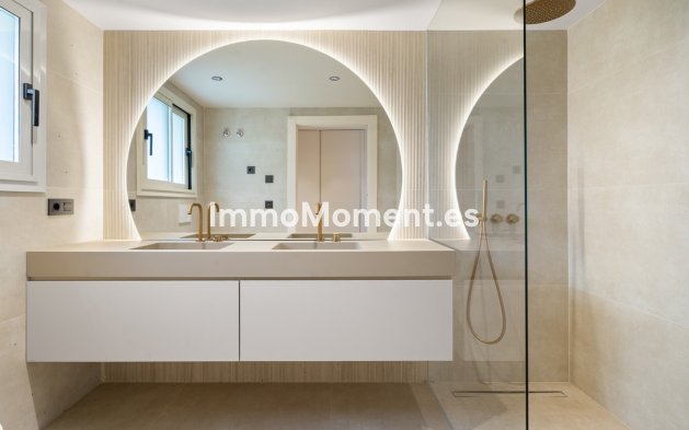 Wiederverkauf - Wohnung - Marbella - Nueva Andalucía