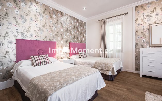 Revente - Villa - Marbella - The Golden Mile
