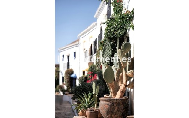 Wiederverkauf - Reihenhaus - Marbella - Nueva Andalucía