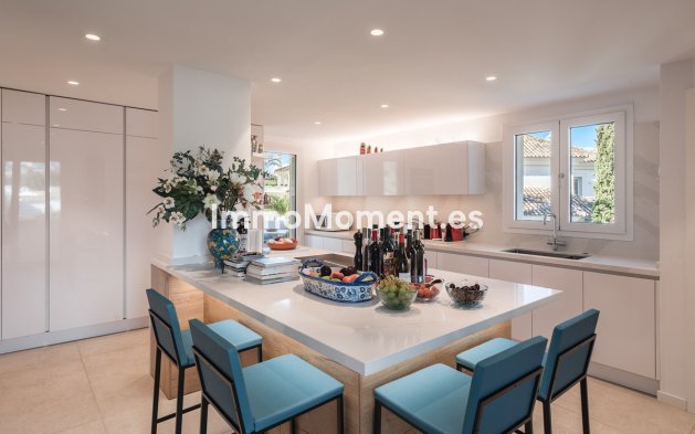 Wiederverkauf - Wohnung - Marbella - Nueva Andalucía