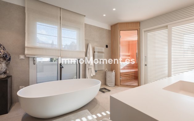 Wiederverkauf - Wohnung - Marbella - Nueva Andalucía