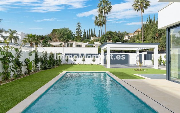 Wiederverkauf - Villa - Estepona  - Estepona Centro