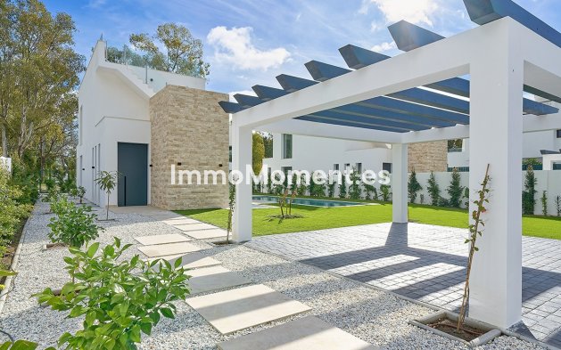 Wiederverkauf - Villa - Estepona  - Estepona Centro