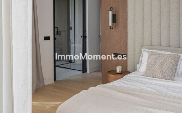 Wiederverkauf - Villa - Marbella - Marbesa