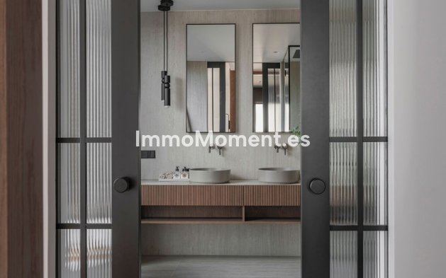 Wiederverkauf - Villa - Marbella - Marbesa