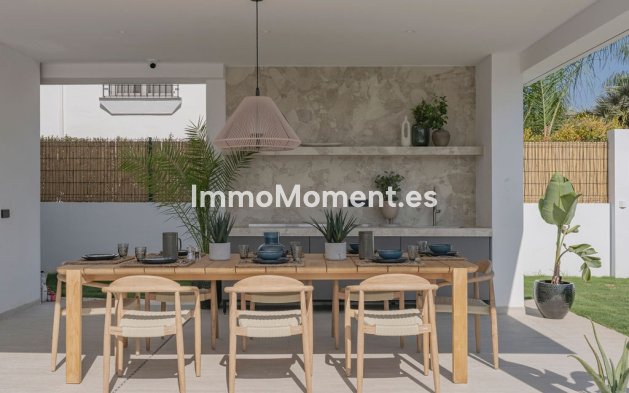 Wiederverkauf - Villa - Marbella - Marbesa