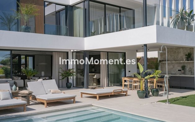 Wiederverkauf - Villa - Marbella - Marbesa