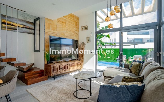 Reventa - Villa - Orihuela - Lomas de Cabo Roig