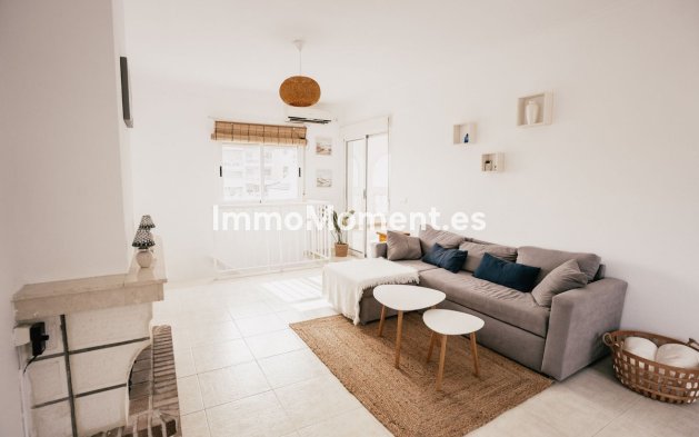 Resale - Villa - Orihuela - Villamartin
