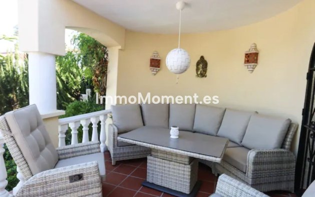 Wiederverkauf - Freistehende Villa - Marbella - Nueva Andalucía