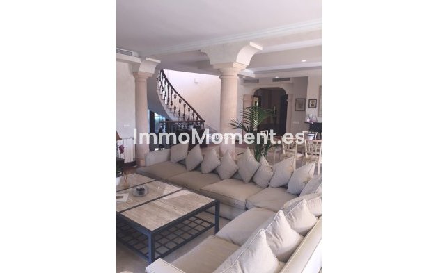 Wiederverkauf - Villa - Marbella - Nueva Andalucía