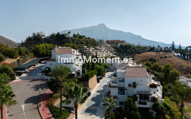 Wiederverkauf - Wohnung - Marbella - Nueva Andalucía