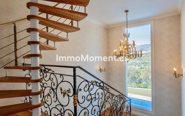 Wiederverkauf - Villa - Marbella - El Rosario