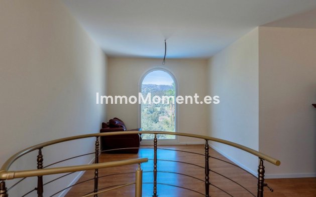 Wiederverkauf - Villa - Marbella - El Rosario