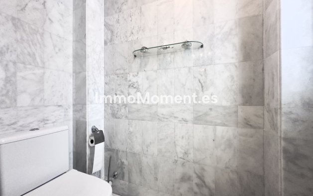 Wiederverkauf - Wohnung - Marbella - Nueva Andalucía