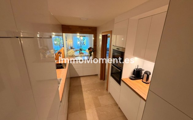 Resale - Apartment - El Paraiso - New Golden Mile