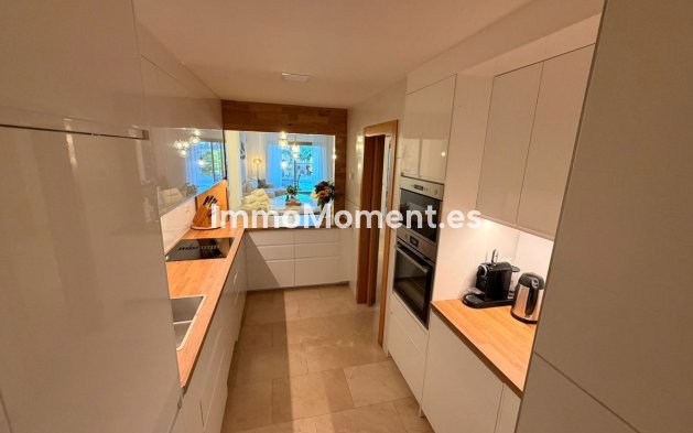 Resale - Apartment - El Paraiso - New Golden Mile