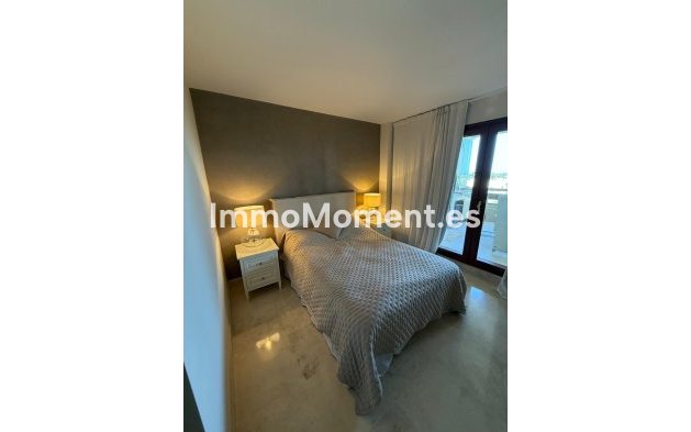 Resale - Apartment - El Paraiso - New Golden Mile