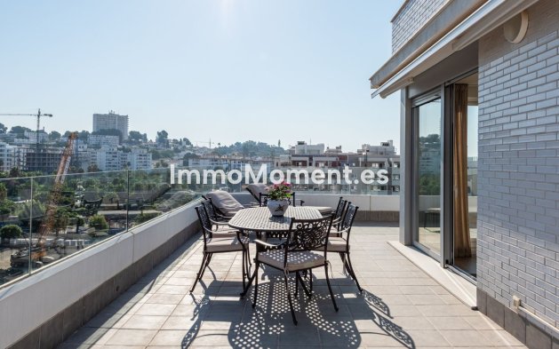 Revente - Appartement - Marbella - Nueva Andalucía