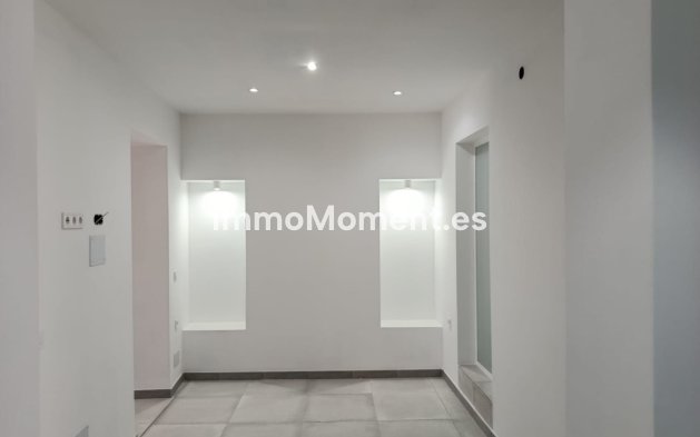 Wiederverkauf - Wohnung -   Inländisch - Alhaurín el Grande Centro