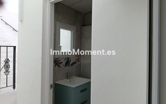 Wiederverkauf - Wohnung -   Inländisch - Alhaurín el Grande Centro