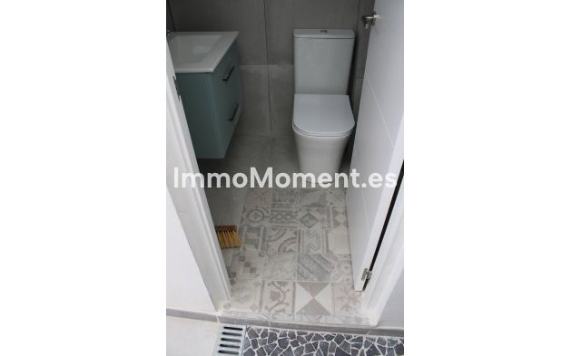 Wiederverkauf - Wohnung -   Inländisch - Alhaurín el Grande Centro