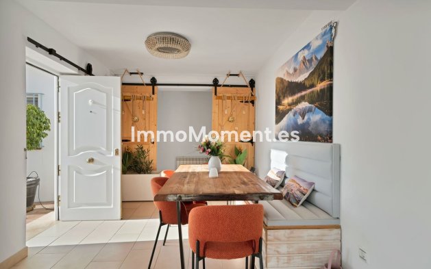 Resale - Villa - Marbella - San Pedro de Alcántara