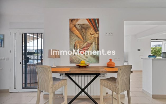 Resale - Villa - Marbella - San Pedro de Alcántara