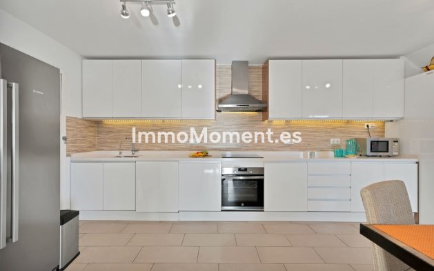 Resale - Villa - Marbella - San Pedro de Alcántara