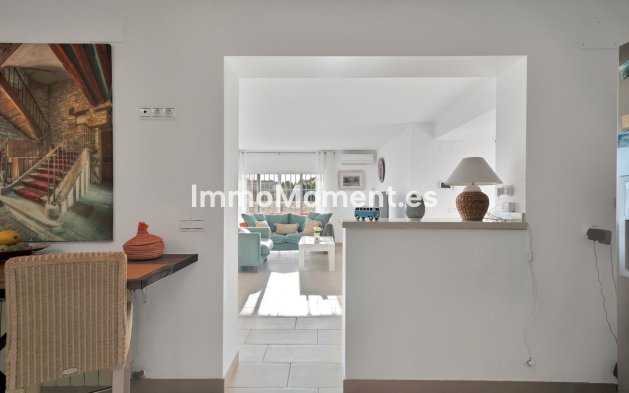 Resale - Villa - Marbella - San Pedro de Alcántara