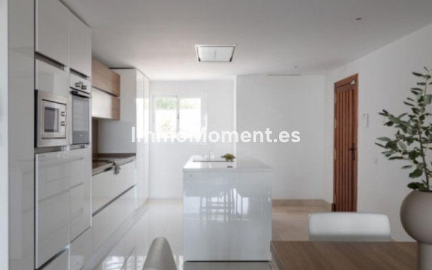 Reventa - Apartamento - Marbella - Nueva Andalucía