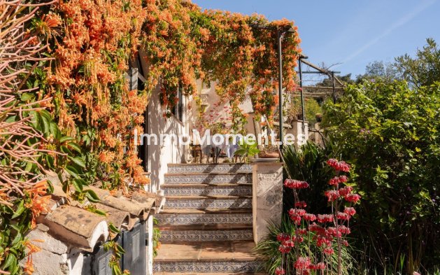 Resale - Country house - Estepona - Estepona Centro