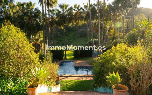 Resale - Country house - Estepona - Estepona Centro