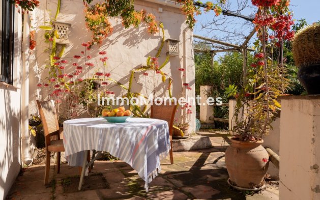 Resale - Country house - Estepona - Estepona Centro
