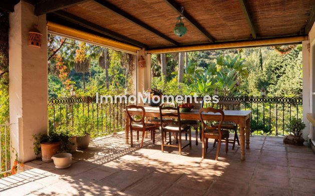 Resale - Country house - Estepona - Estepona Centro