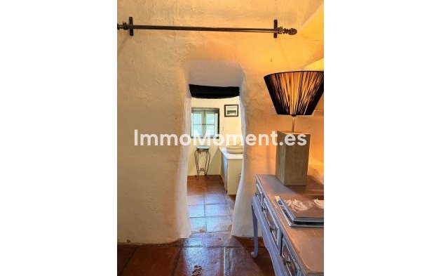 Resale - Country house - Estepona - Estepona Centro
