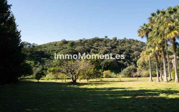 Resale - Country house - Estepona - Estepona Centro