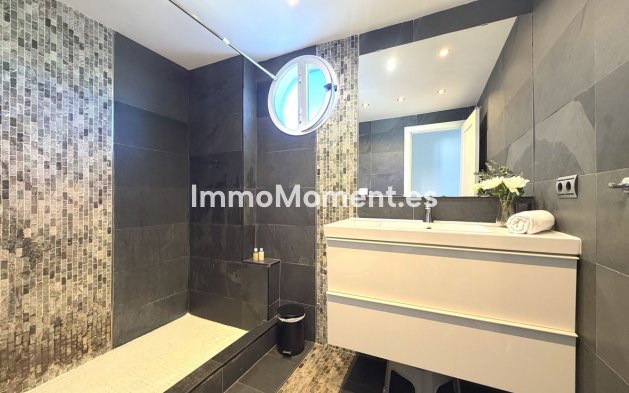 Wiederverkauf - Wohnung - Marbella - Puerto Banús