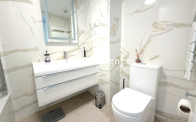 Resale - Apartment - Fuengirola - Torreblanca