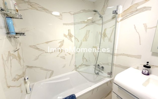 Resale - Apartment - Fuengirola - Torreblanca