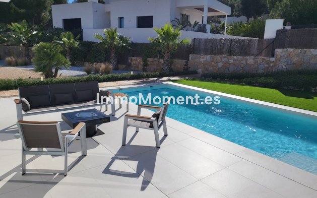 Resale - Villa - Orihuela - Orihuela Centro