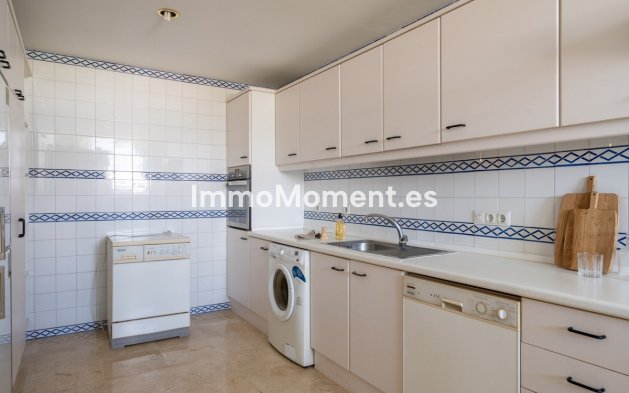 Wiederverkauf - Wohnung - Marbella - Guadalmina Alta