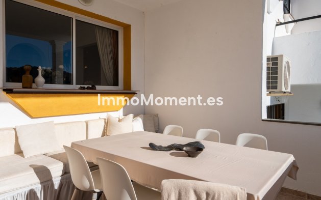 Wiederverkauf - Reihenhaus -   Inländisch - Monda