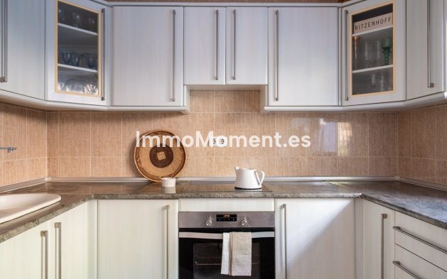 Wiederverkauf - Reihenhaus -   Inländisch - Monda